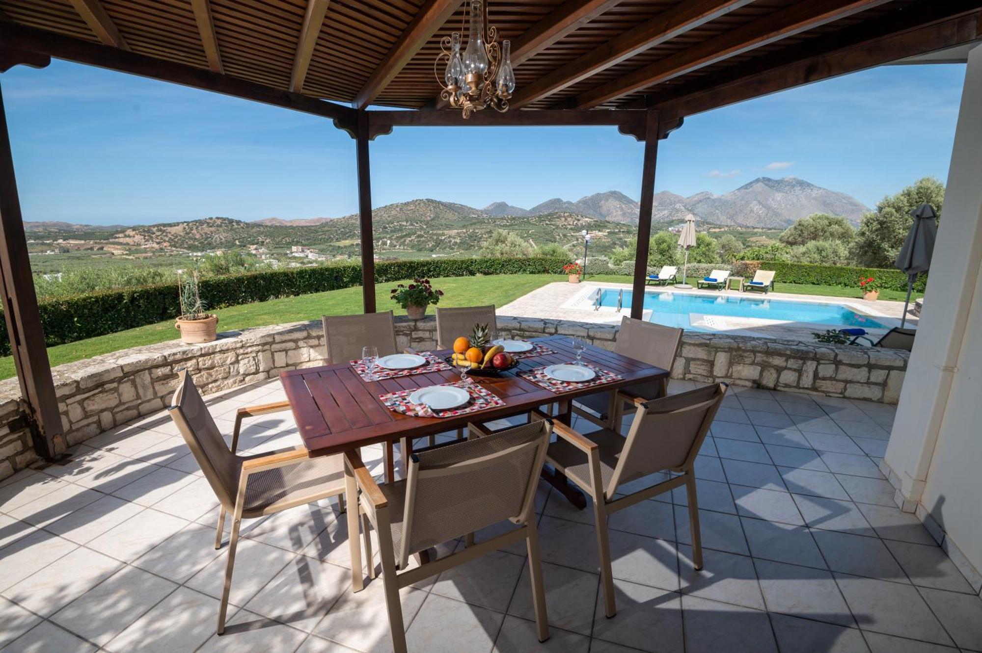 Villa Elisabeth Perama  Exterior foto