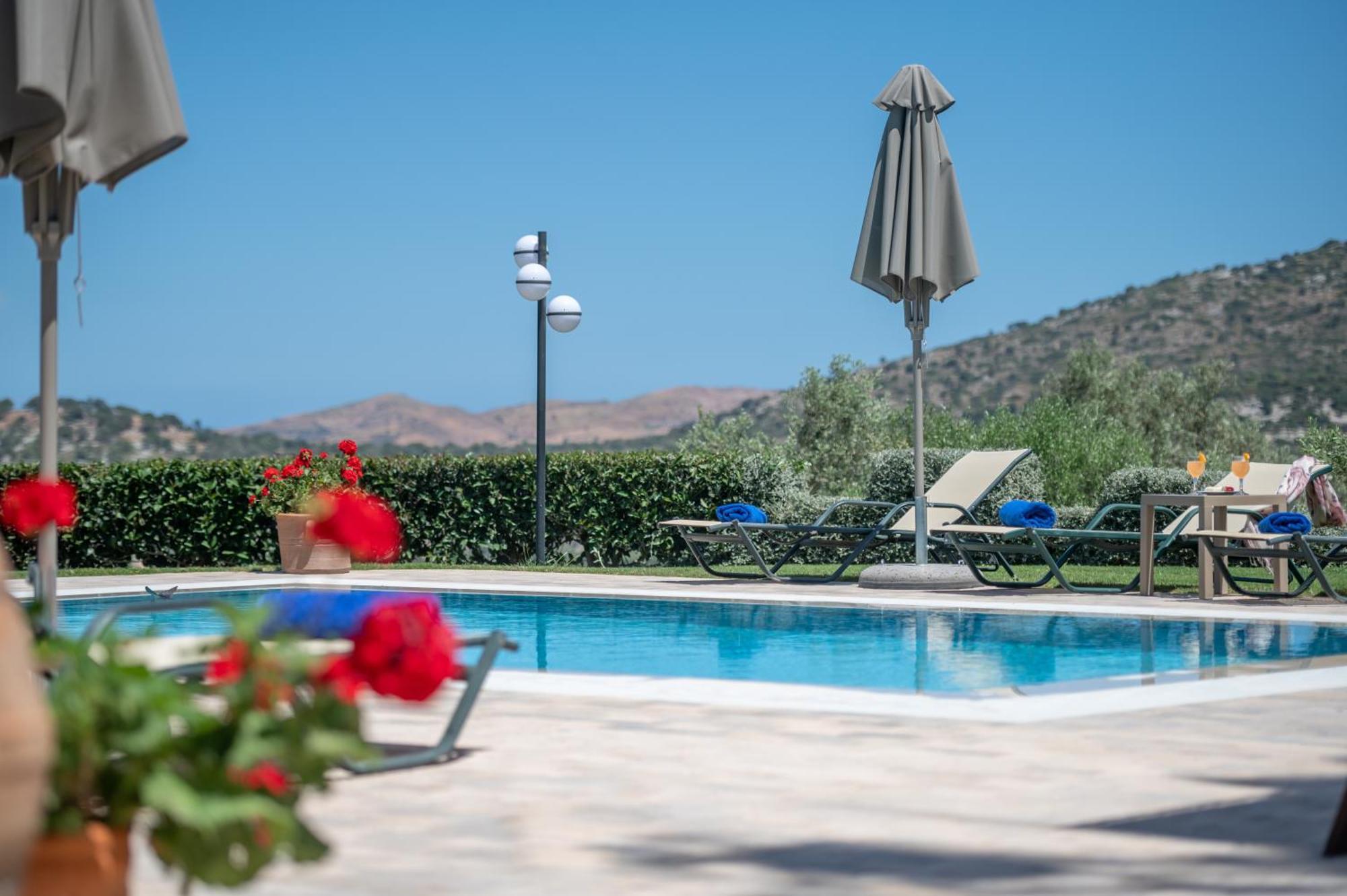 Villa Elisabeth Perama  Exterior foto